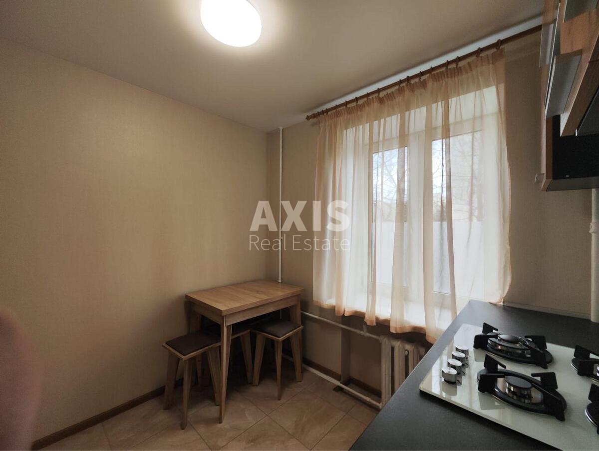 2k apartment vul. Myshyna Myhajla 231