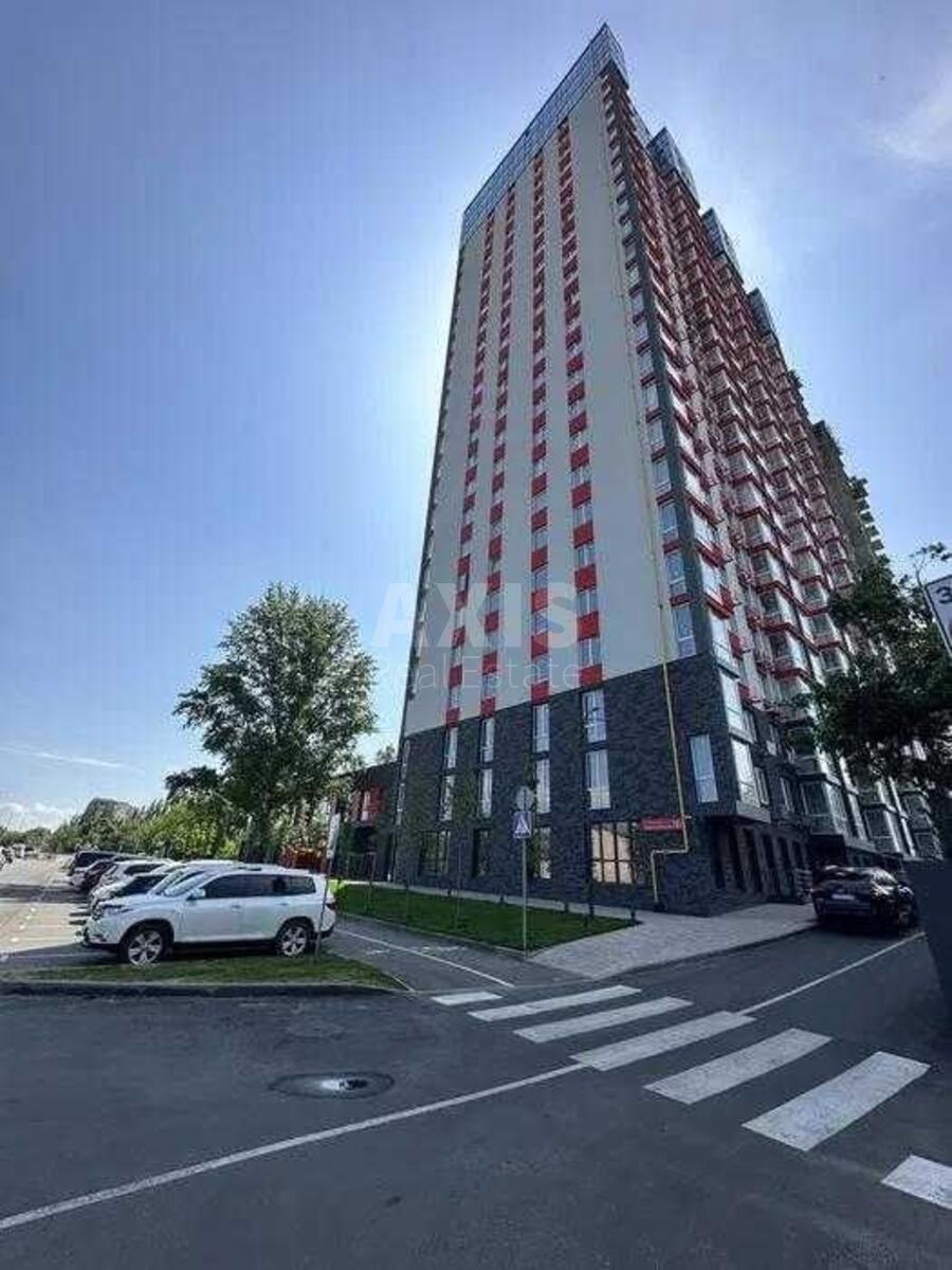 2к квартира ул. Булаховского Академика 2