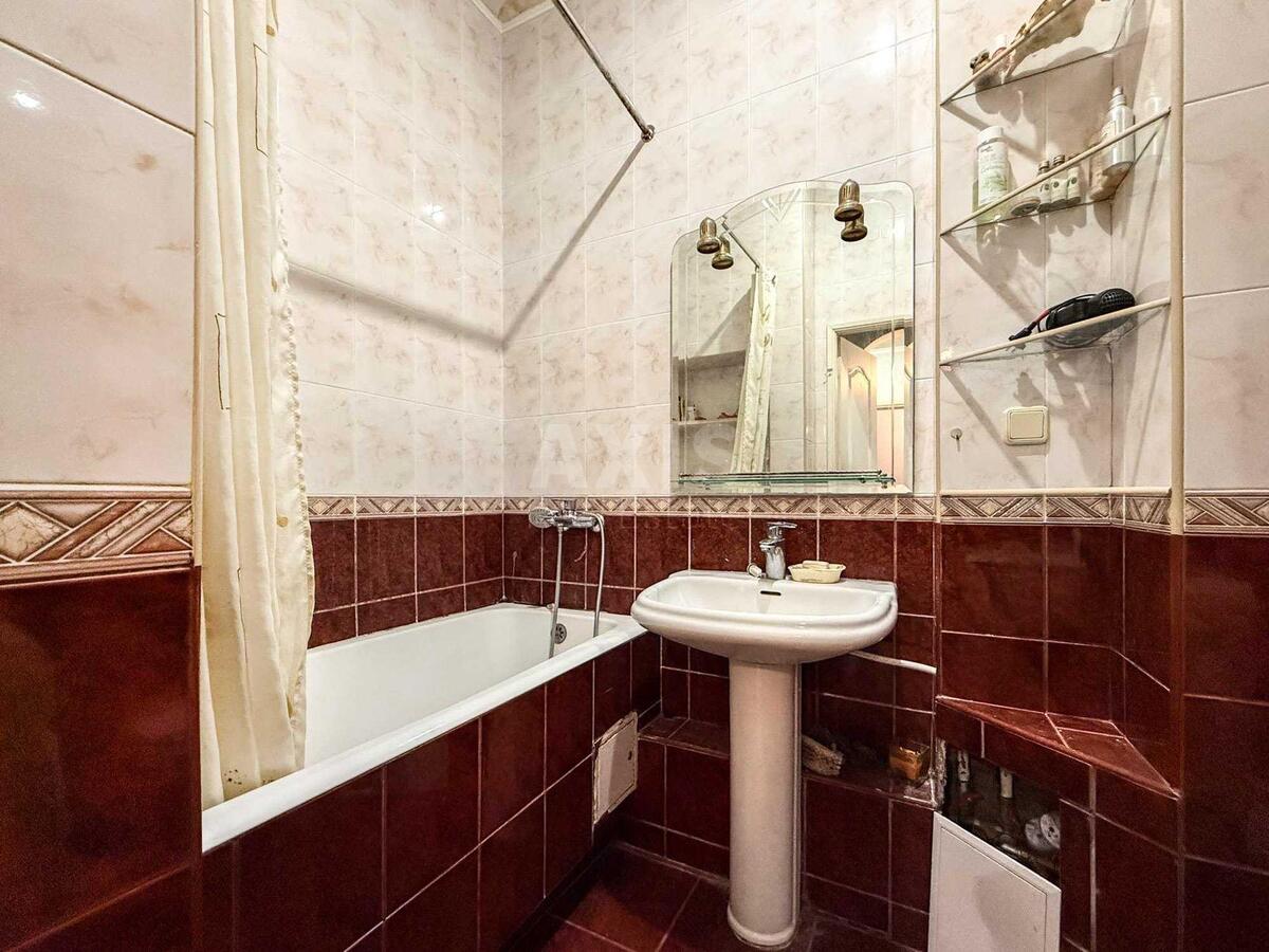 2k apartment vul. V'jacheslava Lypyns'kogo 39