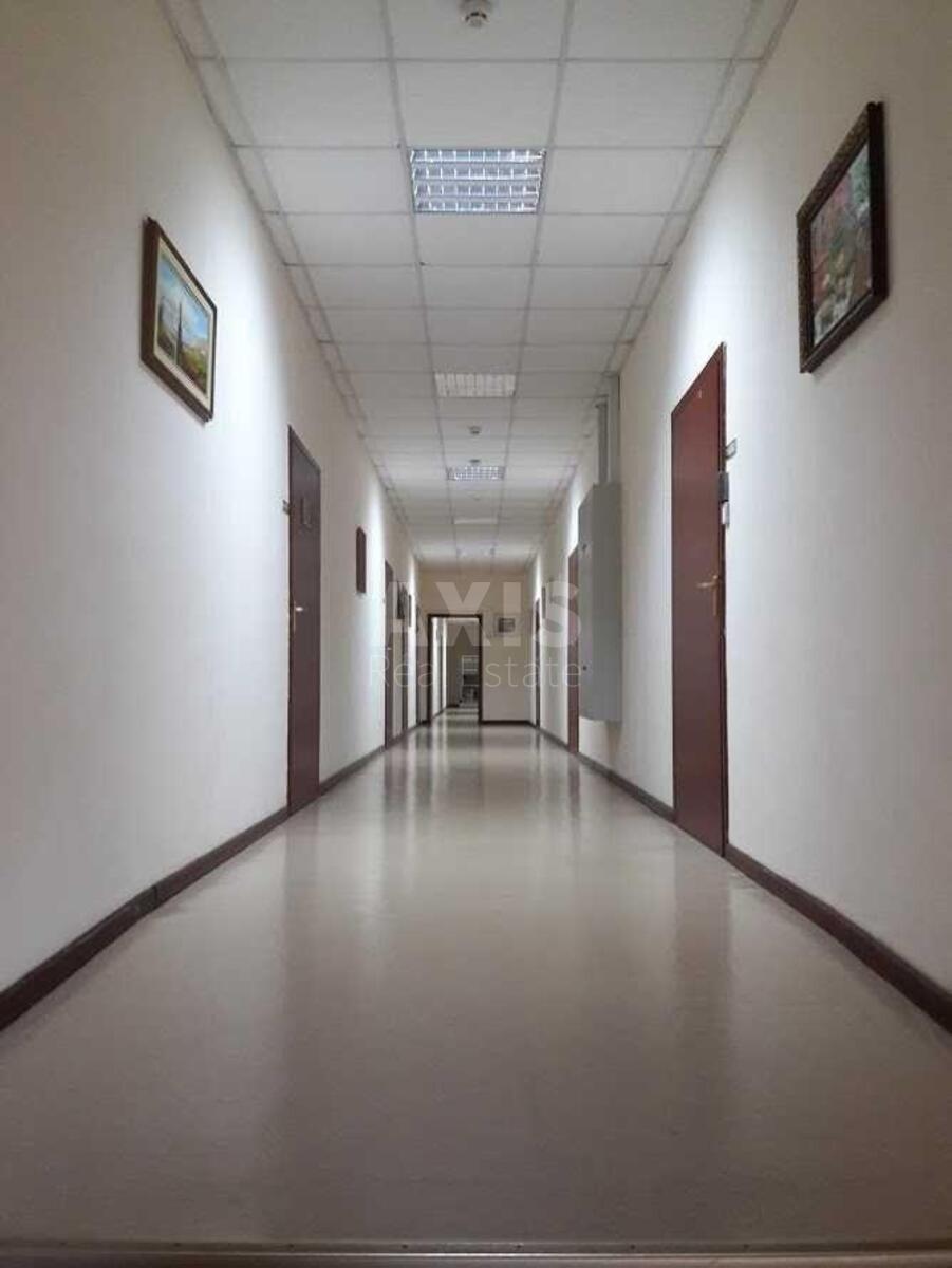 Office vul. Novozabars'ka 2/6, 57m2602030