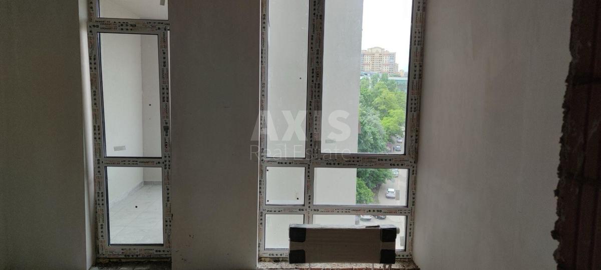 1k apartment vul. Glybochyc'ka 13, корп. 71