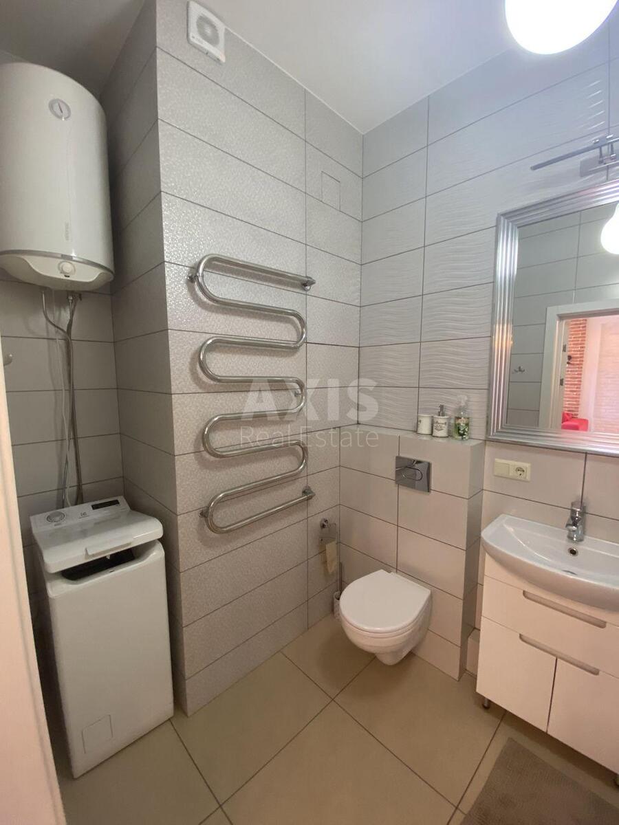 2к квартира ул. Драгомирова Михаила 2А9