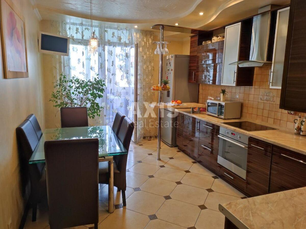 3к квартира вул. Ушакова Миколи 1В54442