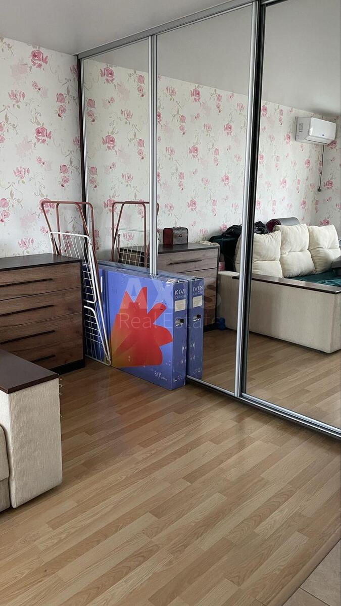 1k apartment vul. Bereznjakivs'ka 34Б3