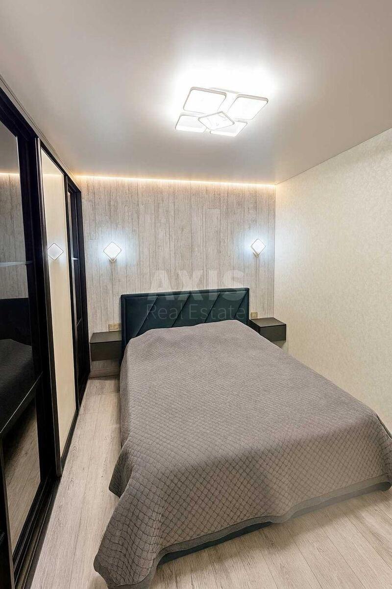 3k apartment vul. Mykil's'ko-Slobids'ka 6/2609293