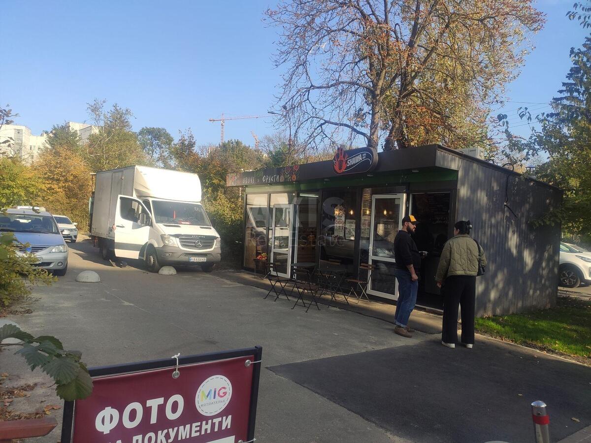 Объект торговли ул. Деревлянская 2, 30м2568450