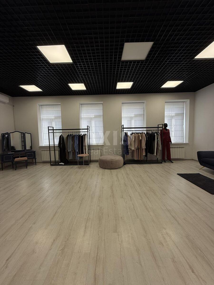 Trade object vul. Velyka Vasyl'kivs'ka 5, 10m2