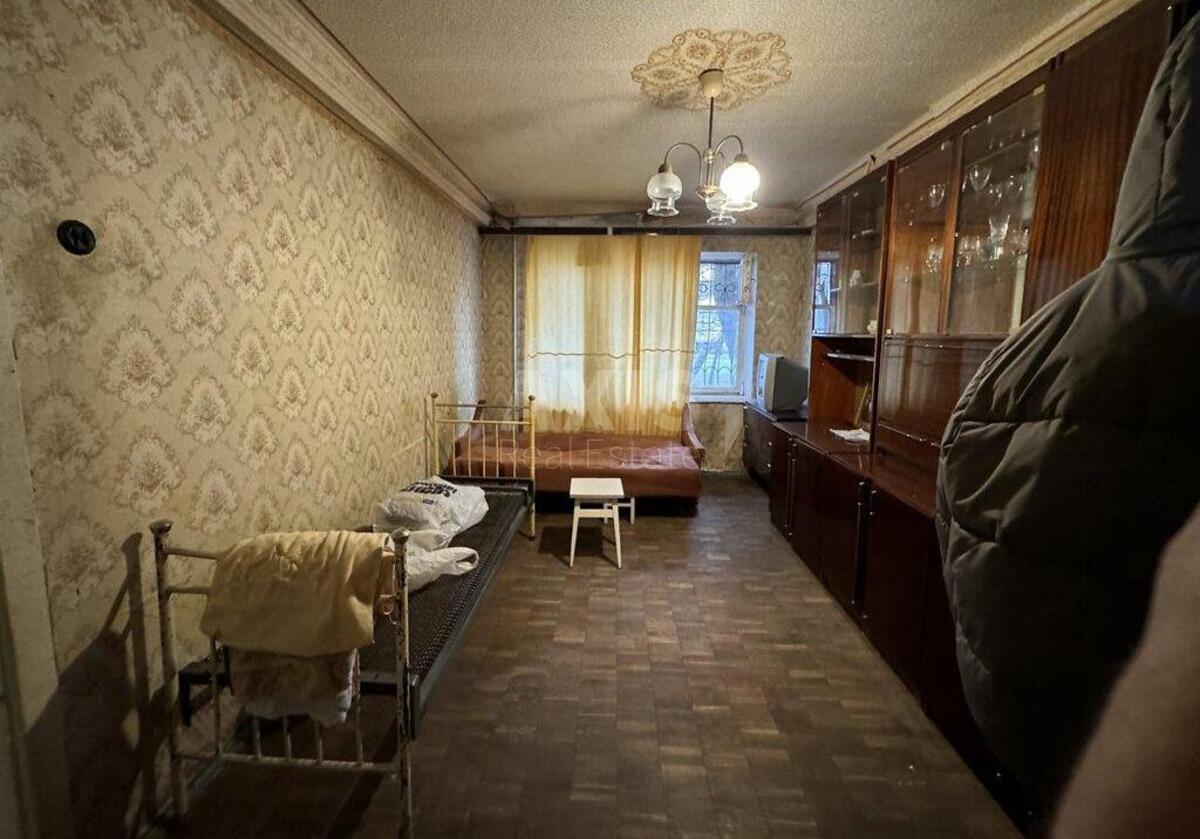 2к квартира ул. Азербайджанская 42