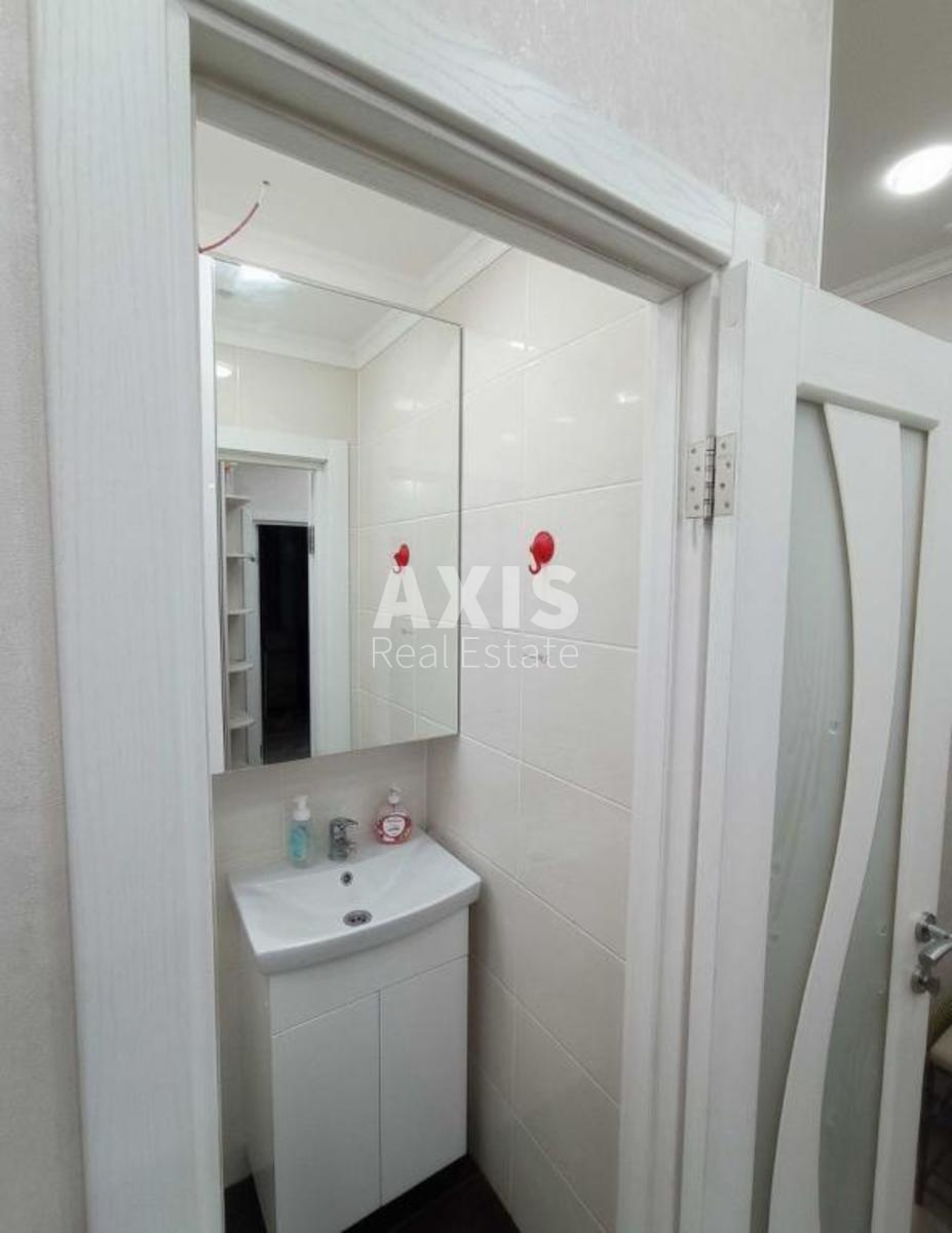 2k apartment vul. Regeneratorna 4к168