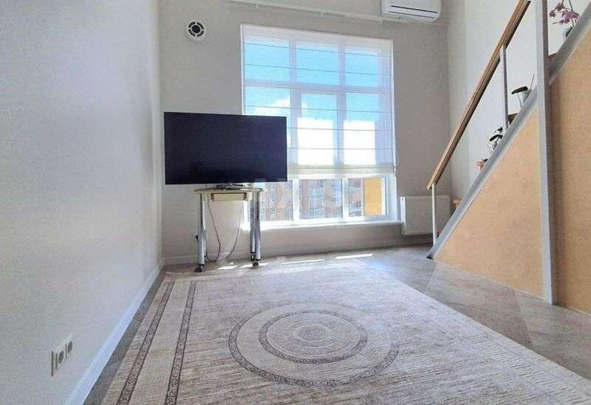 1k apartment vul. Metrologichna 54Б4