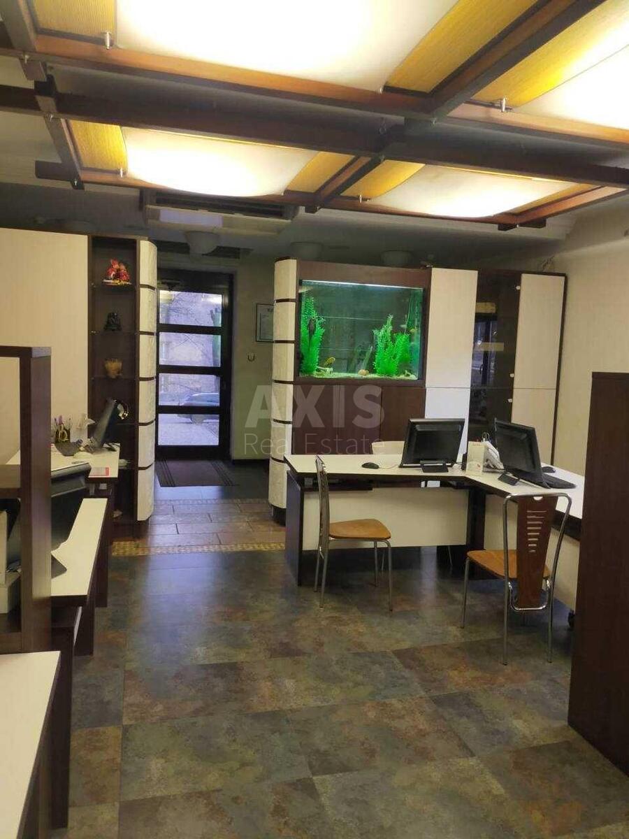 Office bul. Mykoly Mikhnovskoho 10, 144m2621032