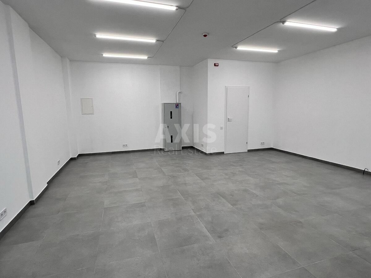 Офис ул. Михаила Максимовича 24, 56м263570