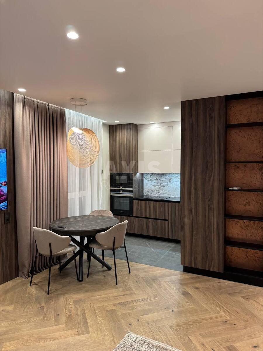 3k apartment vul. Kudri Ivana 1Б0