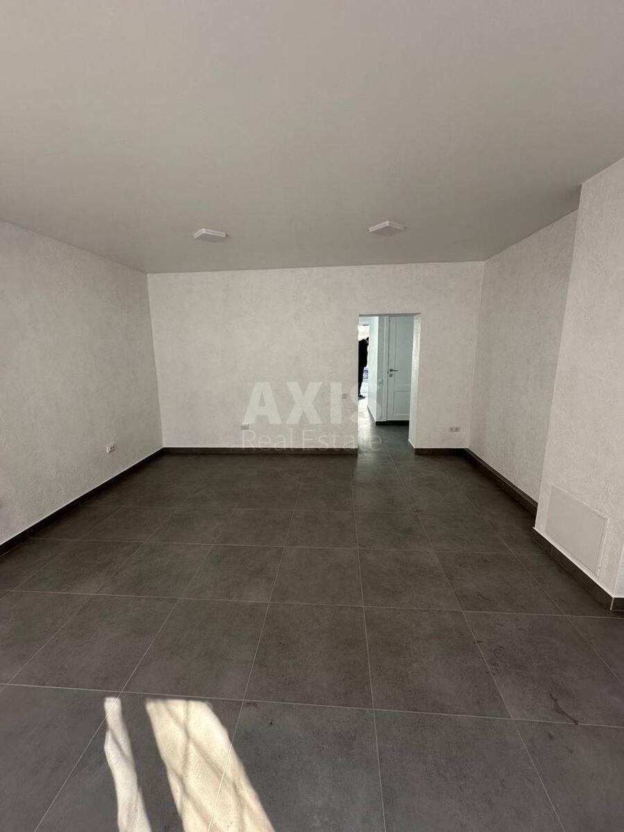 Trade object vul. Naberezhno-Hreshhatyc'ka 23, 51m2594629
