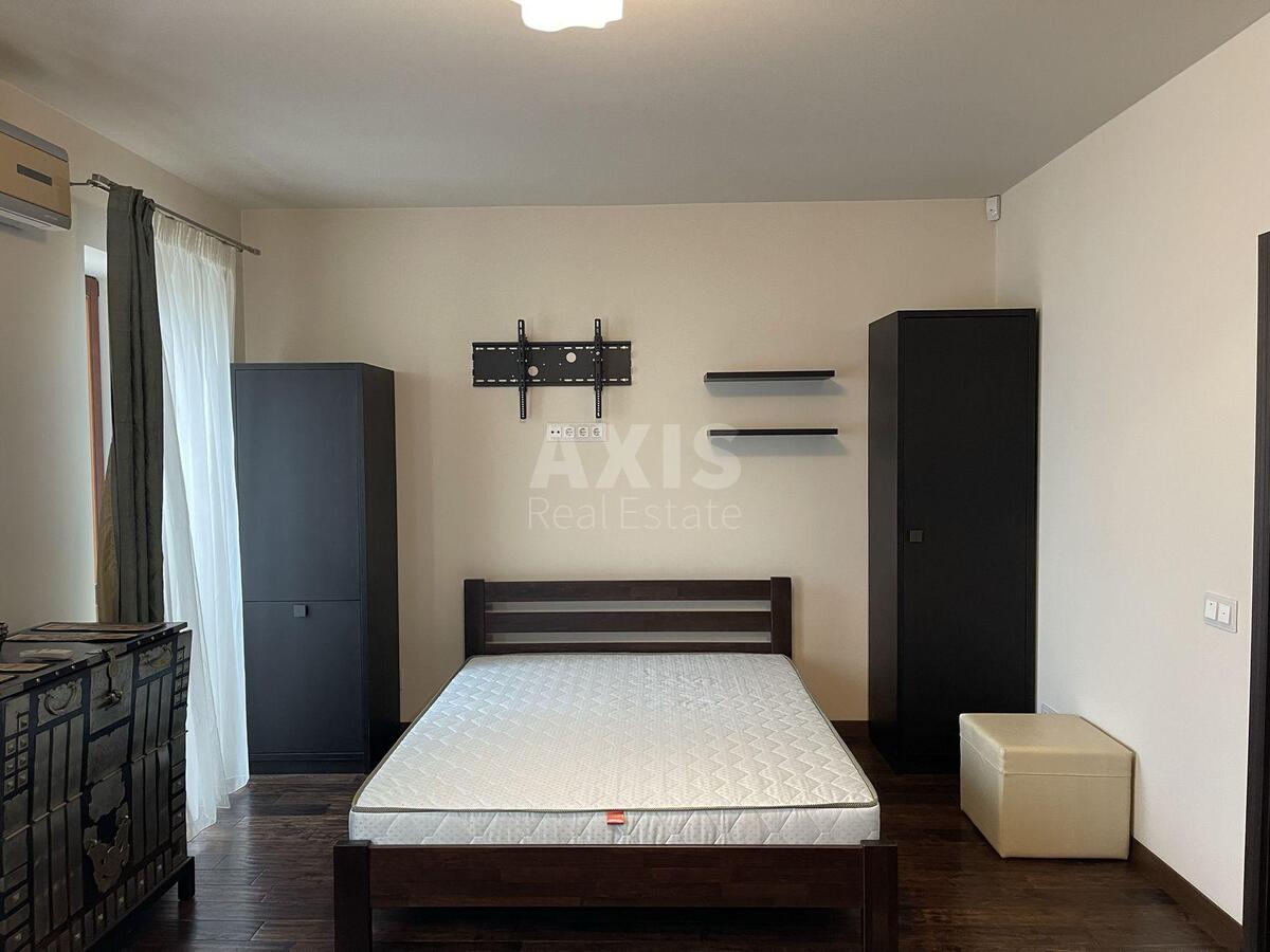 5k apartment vul. Kyrylivs'ka 14/186349810