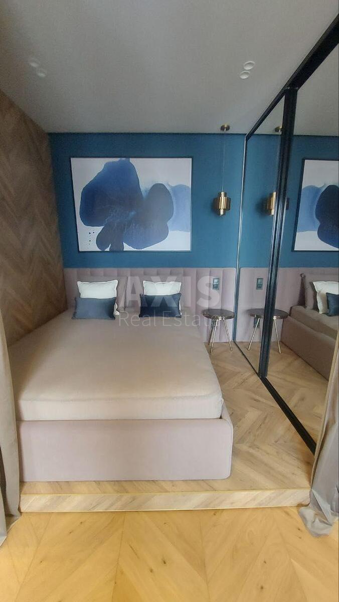 1k apartment vul. Bul'varno-Kudrjavs'ka 15А592918