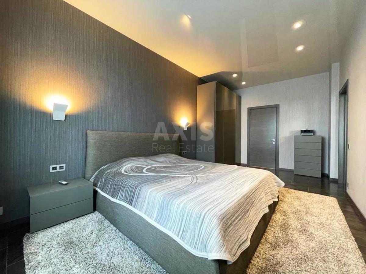 2k apartment vul. Skrypnyka Mykoly 404