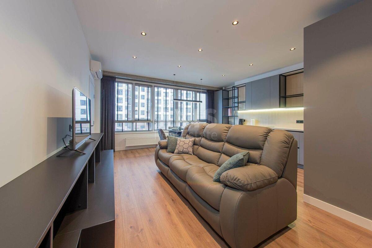 2k apartment vul. Glybochyc'ka 13583503