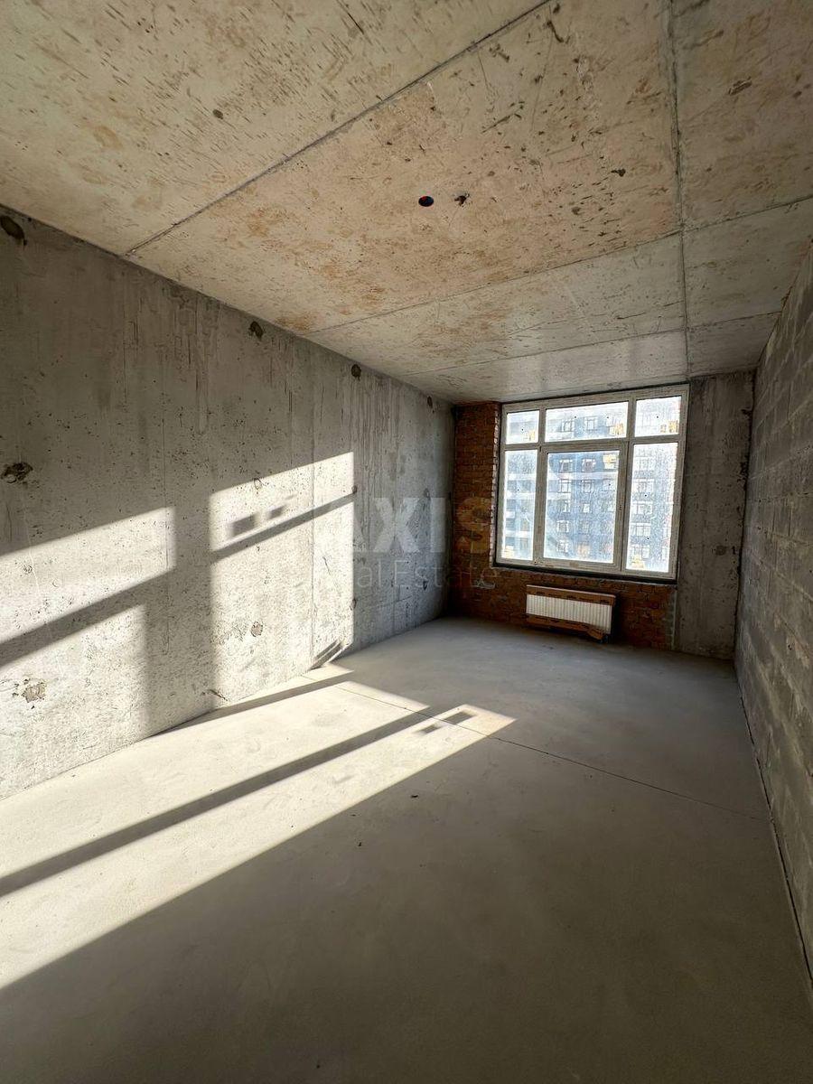 3k apartment vul. Sverstjuka Jevgena 4583683