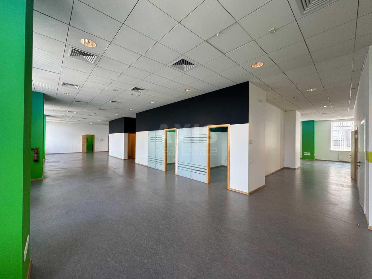 Office vul. Pymonenka Mykoly 13, 772m2585812