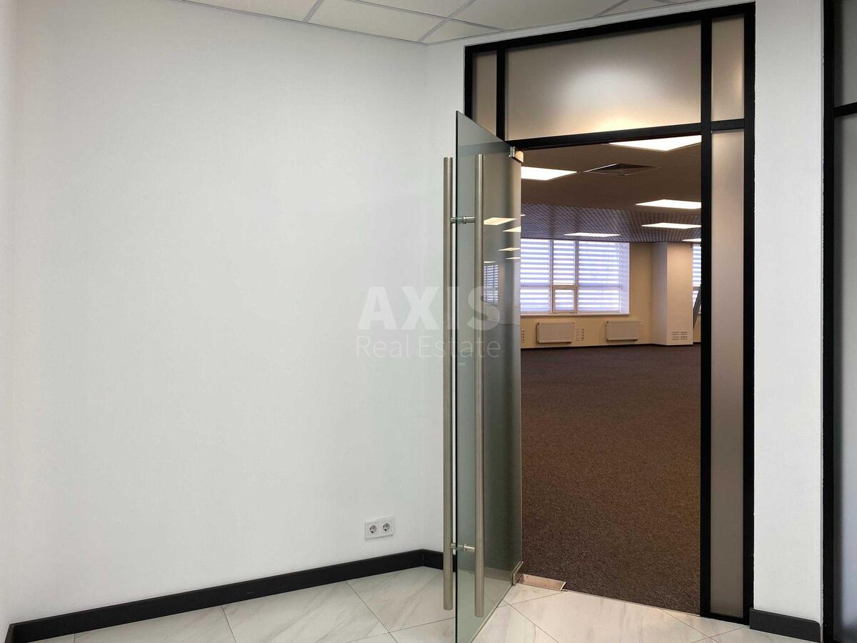 Office vul. Teligy Oleny 6, 472m27