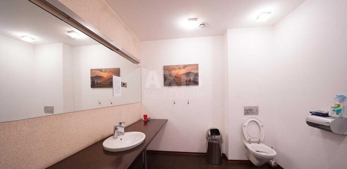 Office vul. Velyka Vasyl'kivs'ka 72, 410m2589282