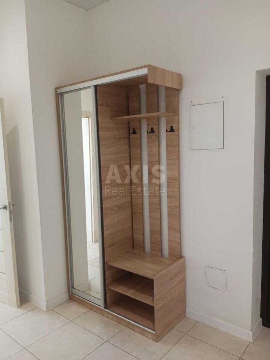 2k apartment nab. Dniprovs'ka 14589878