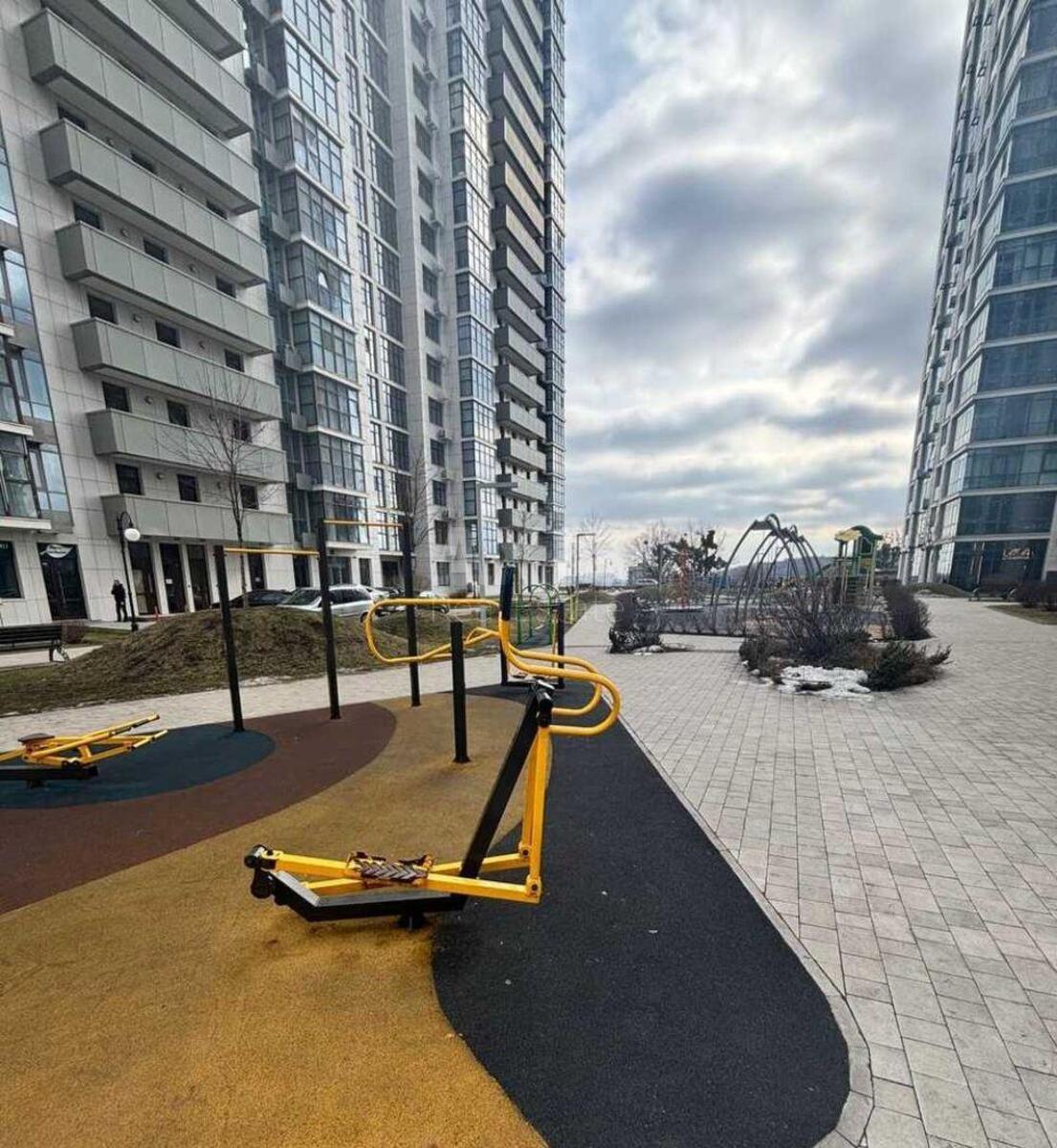 4k apartment vul. Dragomyrova Myhajla 17Б5905614
