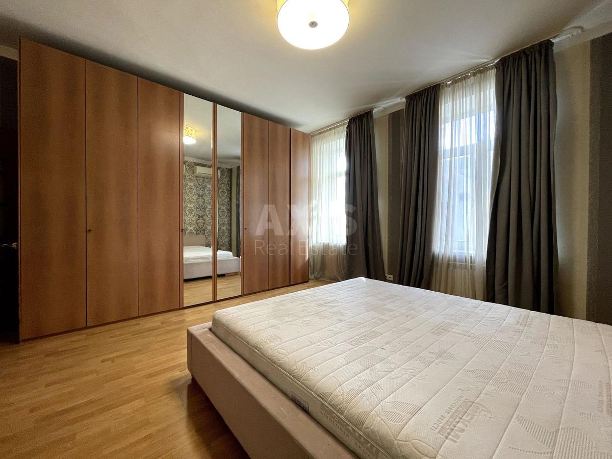 3k apartment vul. Mel'nykova 323