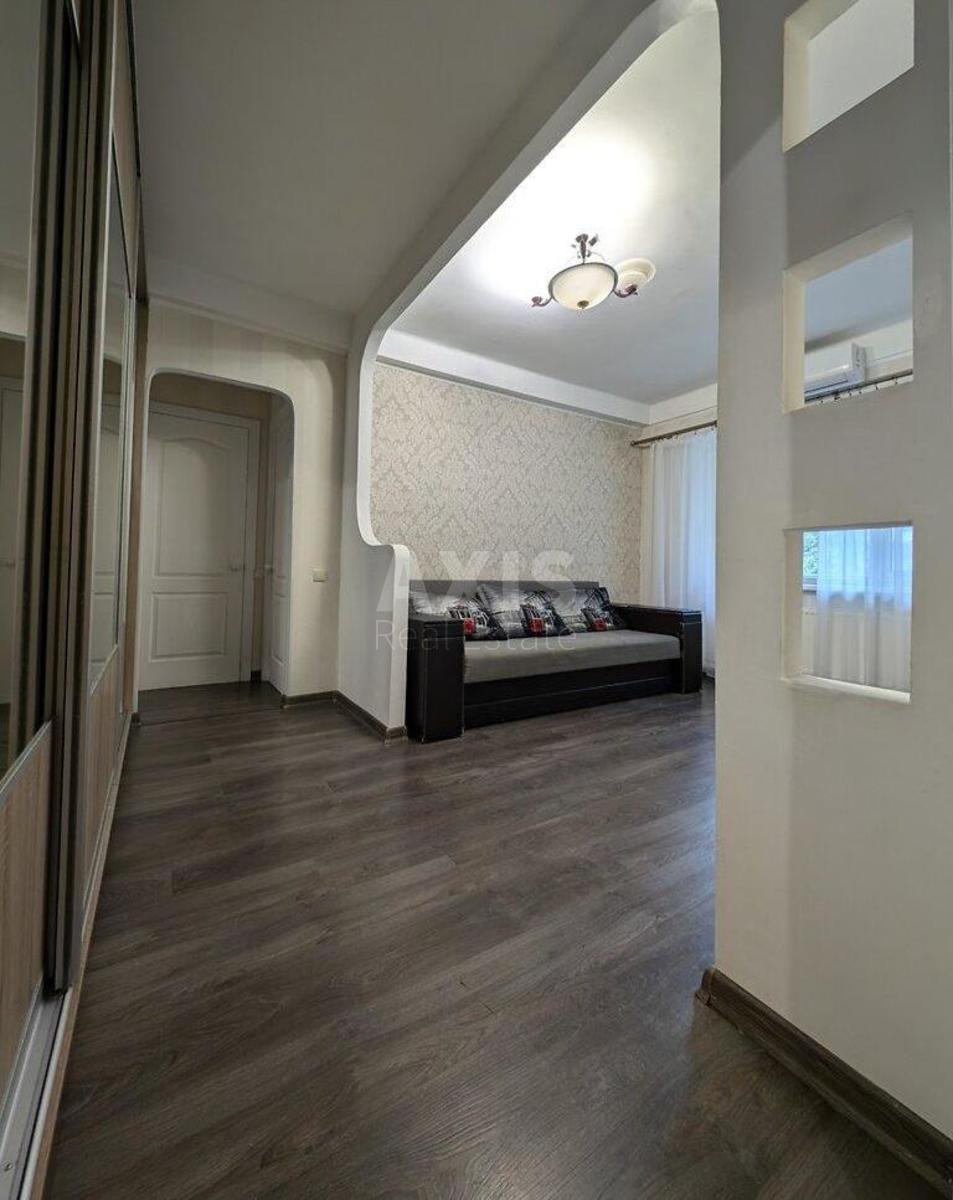 2k apartment vul. Chudnovs'kogo 52
