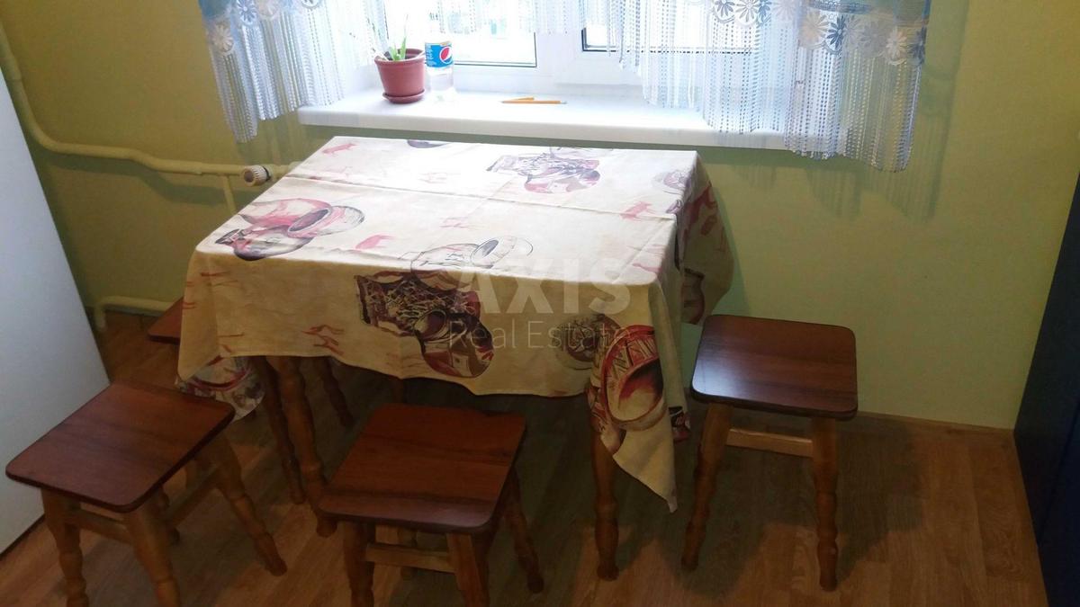 1k apartment vul. Vyshnjakivs'ka 7Б7