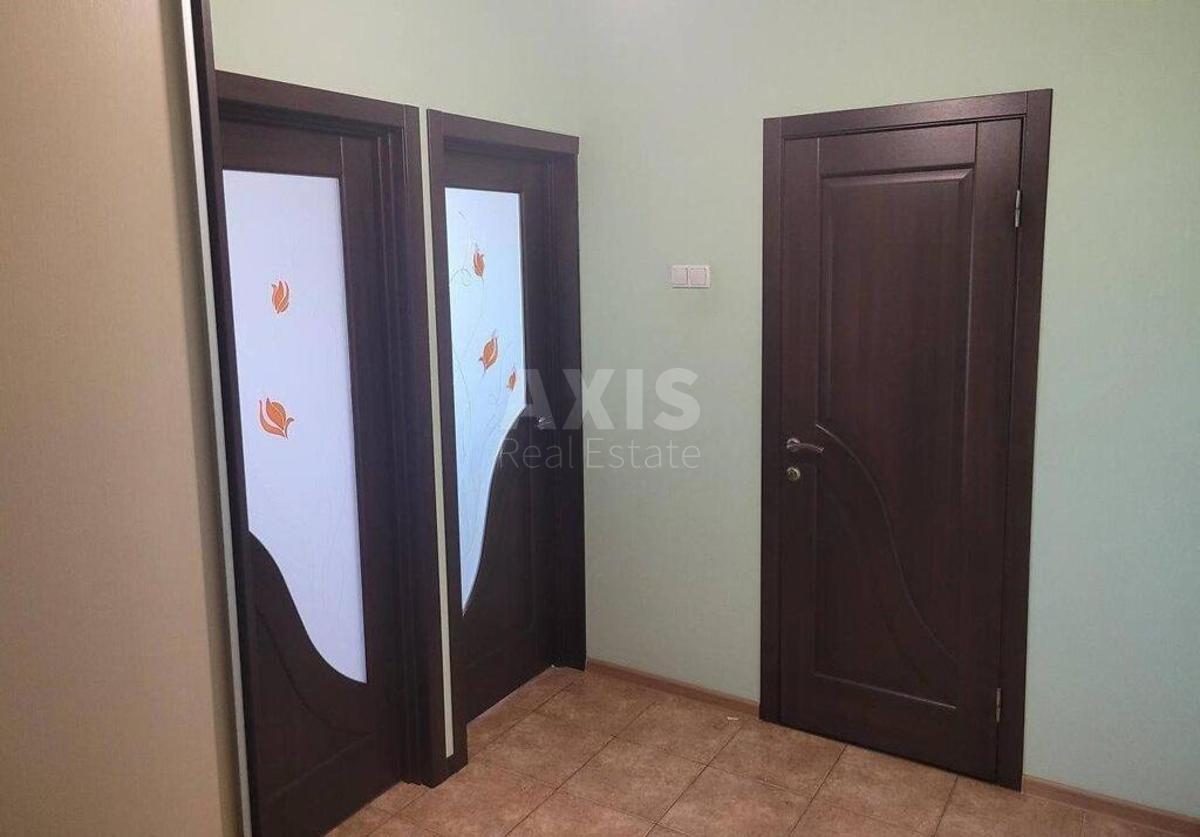 1k apartment vul. Doncja Myhajla 2А2