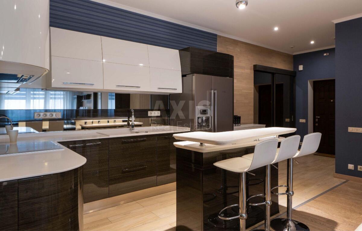 3k apartment vul. Dragomyrova Myhajla 9