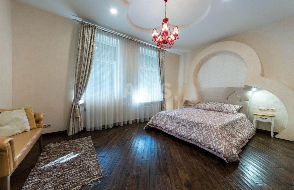 3к квартира ул. Крещатик 217