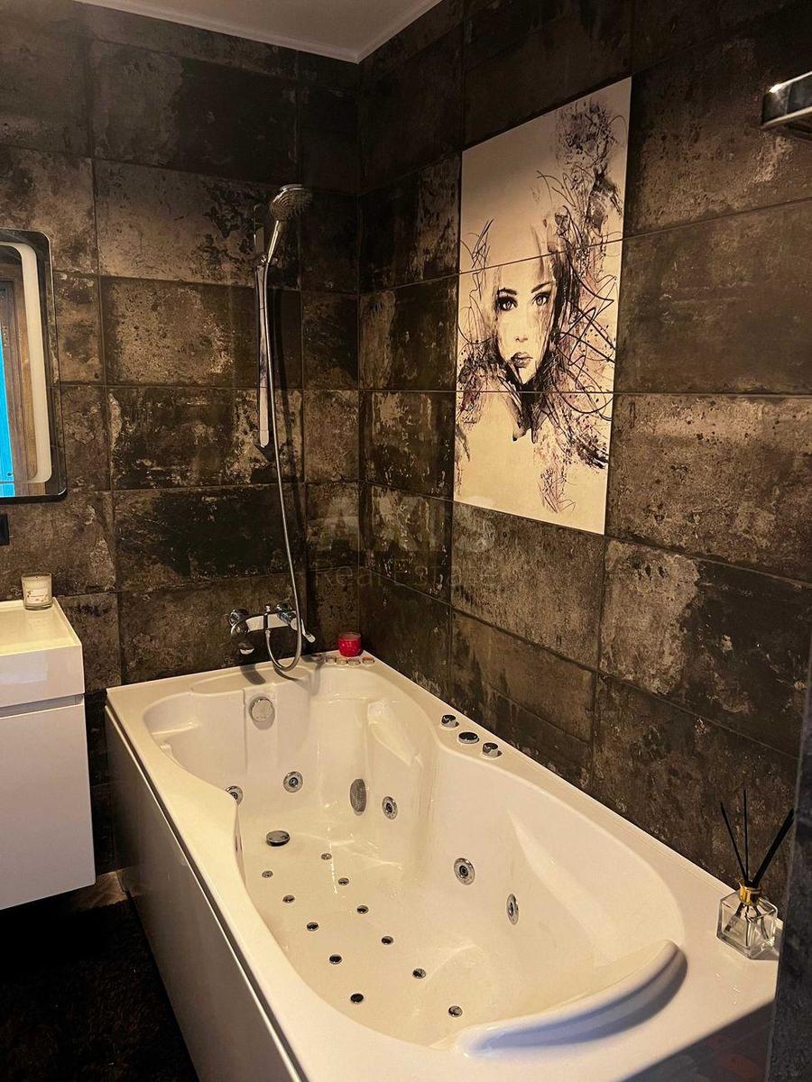 2k apartment vul. Zlatoustivs'ka 303