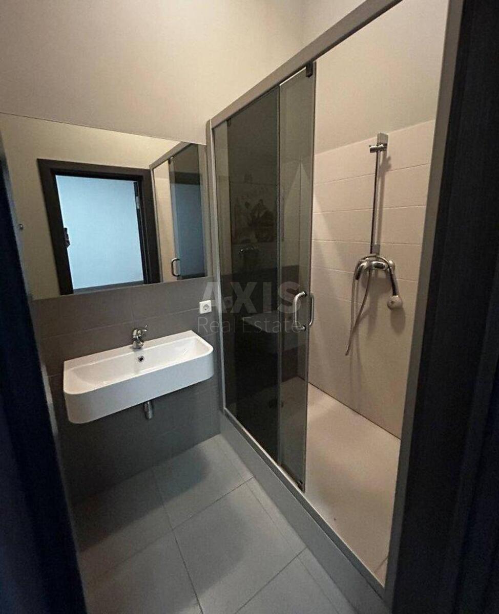 Office vul. Hreshhatyk 27Б, 198m211