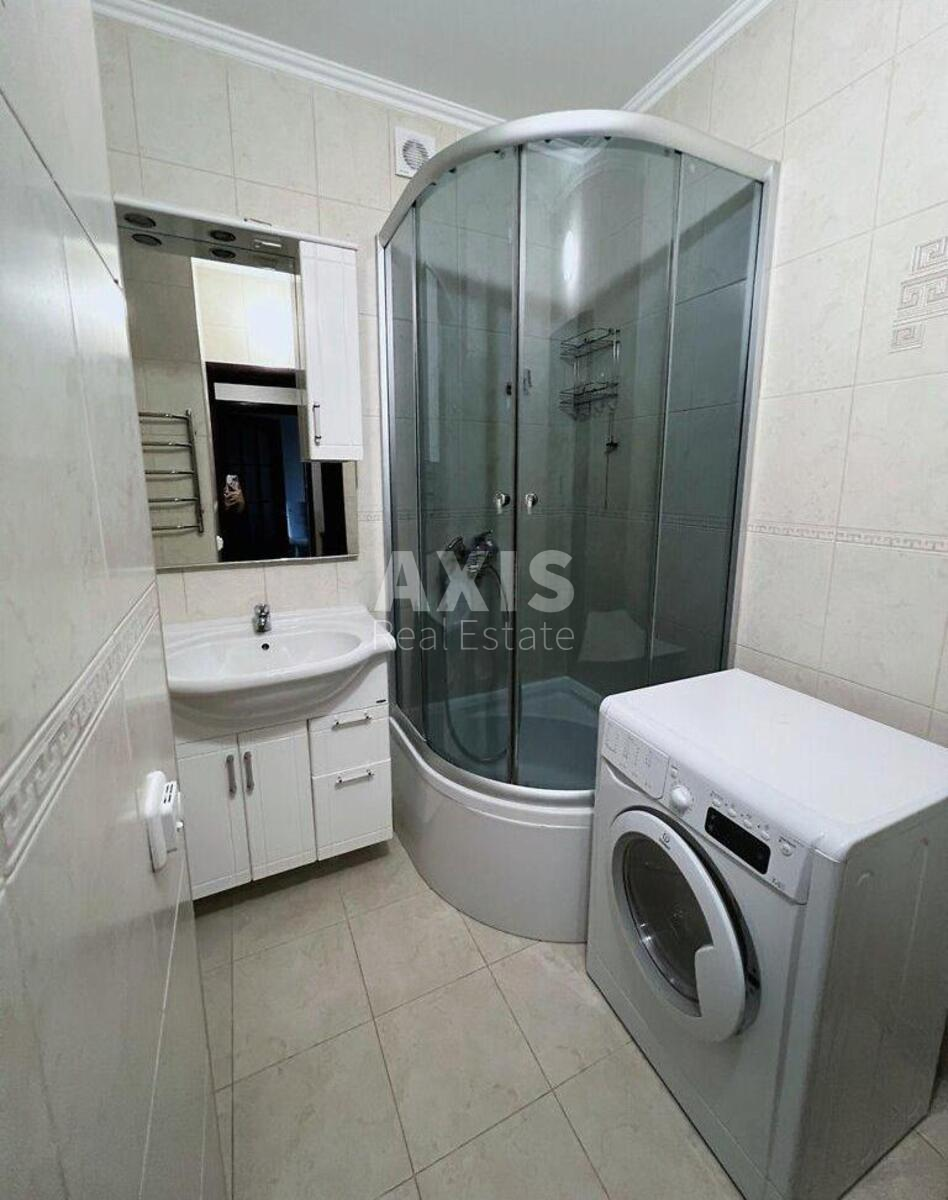 1k apartment prov. Feodosijs'kyj 14484186