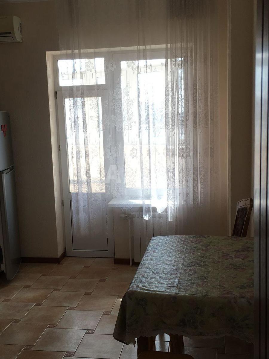 2k apartment vul. Dmytrivs'ka 6920