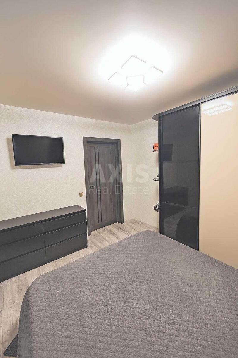 3k apartment vul. Mykil's'ko-Slobids'ka 6/2609294