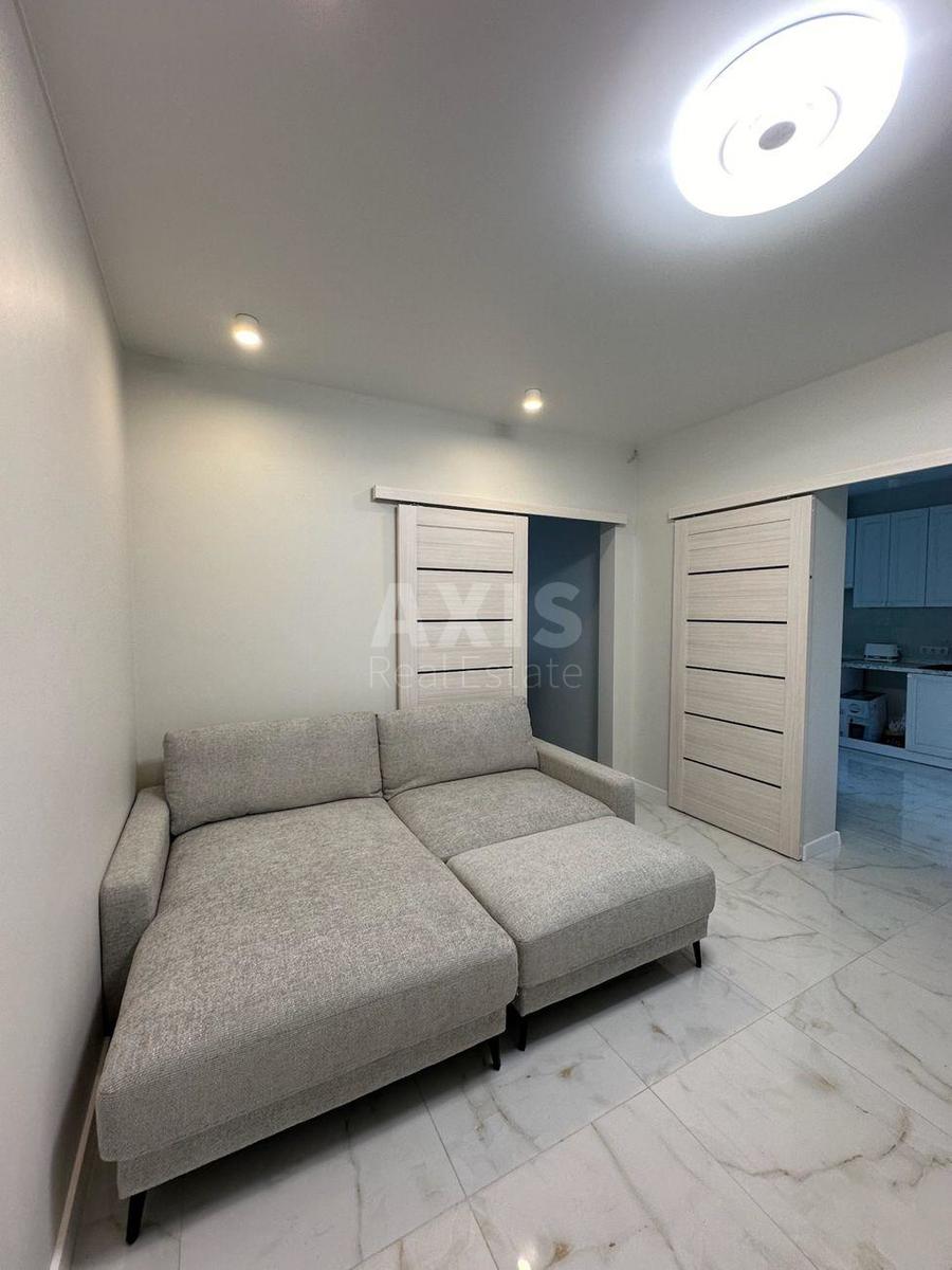 2k apartment vul. Pol'ova 381