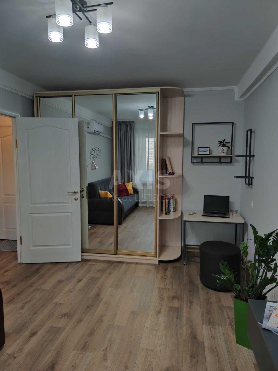 1k apartment pr-t Pravdy 883