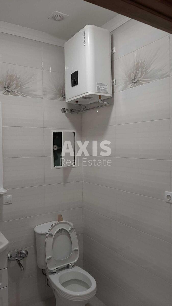 Office vul. Zhyljans'ka 68, 70m25214510