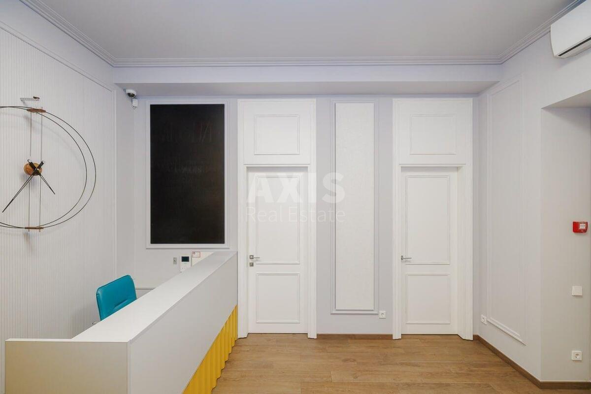 Офис ул. Евгения Чикаленко 33, 110м2616871