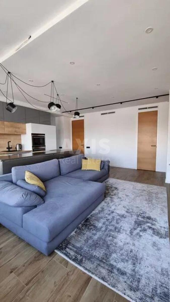 3k apartment vul. Bogatyrs'ka 6А575500
