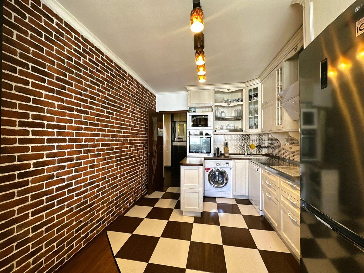 3k apartment vul. Yulia Zdanovska 46/157841