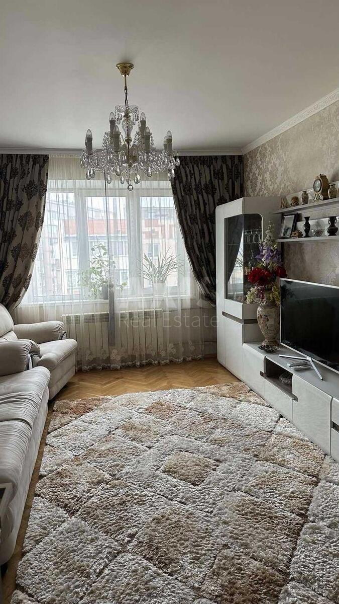 3k apartment pr-t Poryka Vasylja 3А2