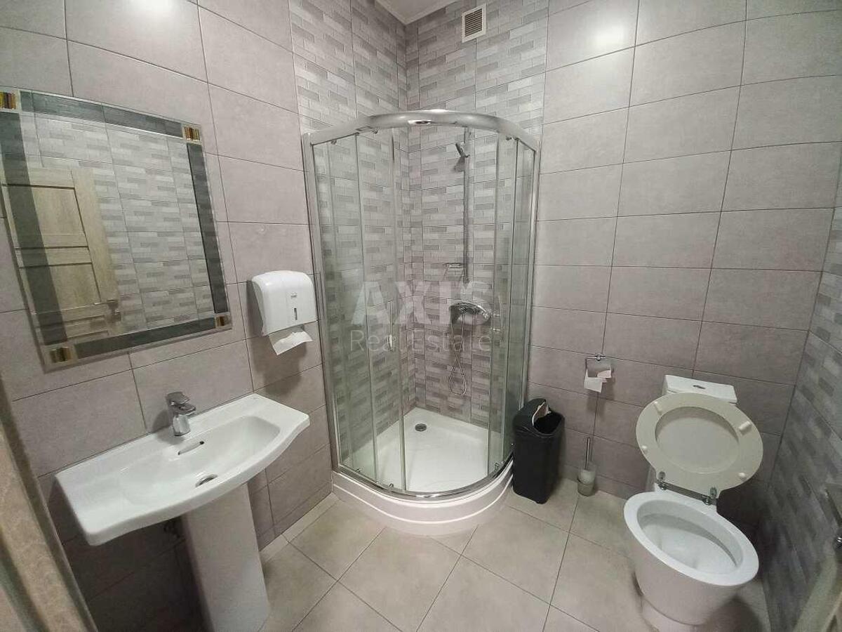 Office uzv. Klovs'kyj 7А, 165m24
