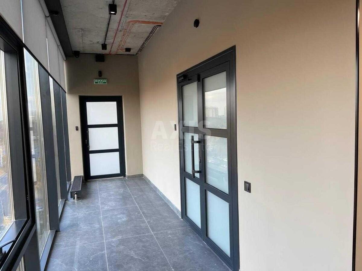 Office pr-t Lobanovs'kogo 119Х, 293m28