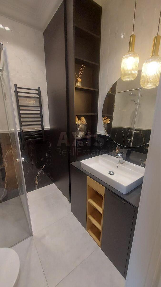 1k apartment vul. Bul'varno-Kudrjavs'ka 15А592919