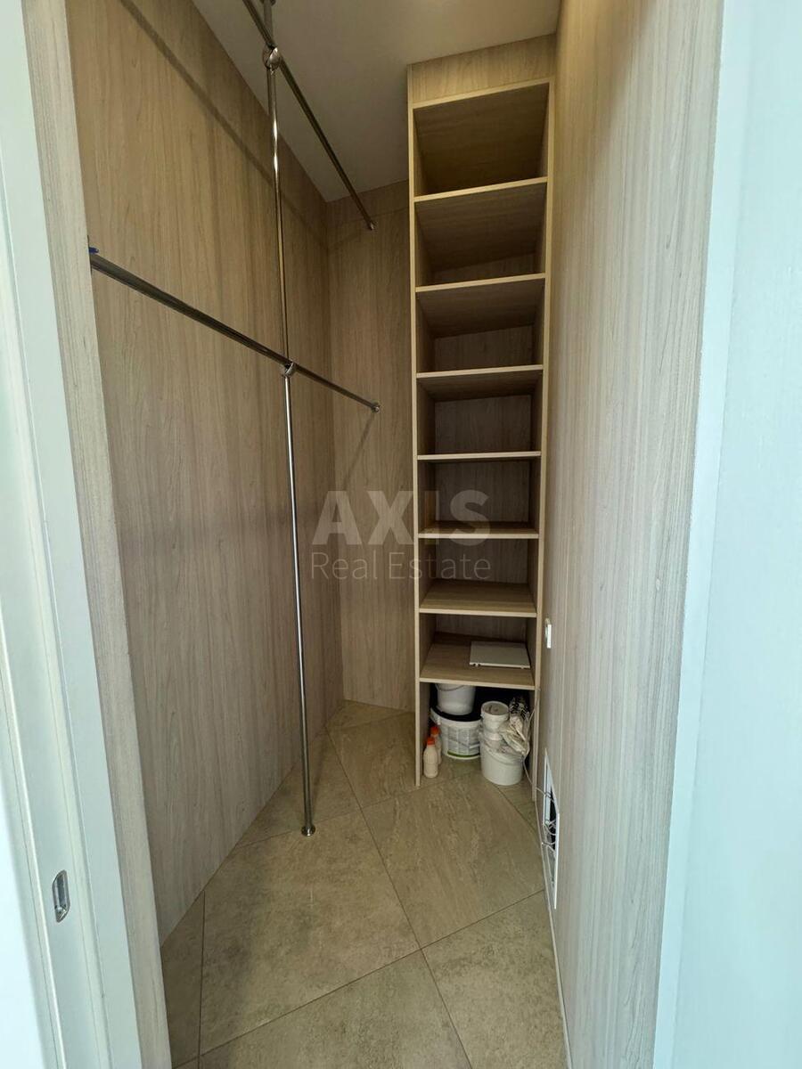 Офис ул. Евгения Коновальца 26А, 203м2593108